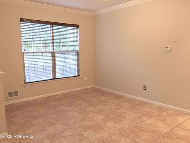 44 Poplar Lane, Holmdel, NJ 07733