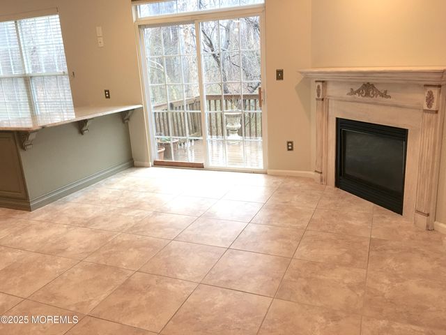 44 Poplar Lane, Holmdel, NJ 07733