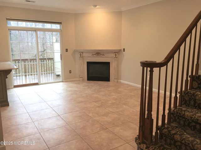 44 Poplar Lane, Holmdel, NJ 07733
