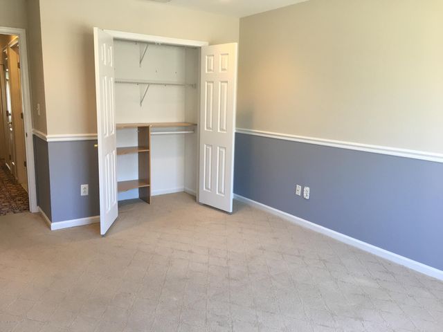 44 Poplar Lane, Holmdel, NJ 07733