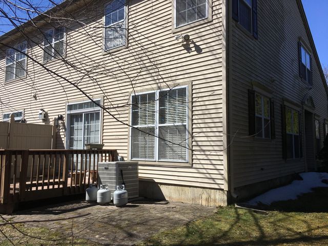 44 Poplar Lane, Holmdel, NJ 07733