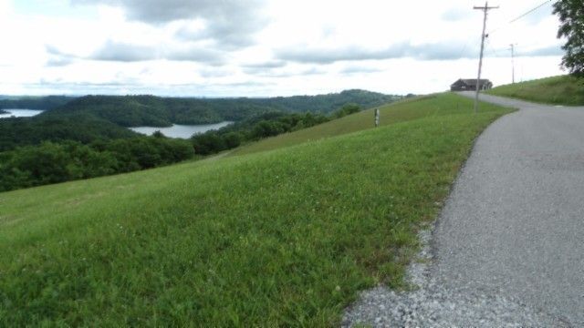 40 C Swan Ridge Rd, Hilham, TN 38568