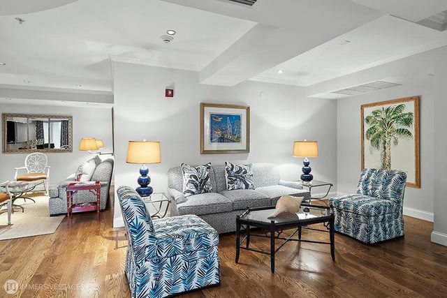 801 S Olive Avenue 921, West Palm Beach, FL 33401