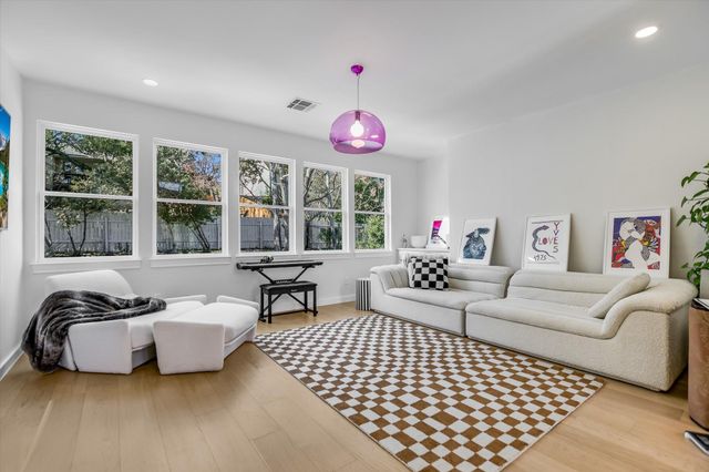 6300 Bon Terra DR, Austin, TX 78731