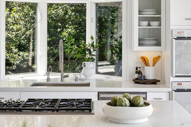 260 Spencer Ave, Sausalito, CA 94965