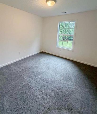 948 Gettysburg Way, Locust Grove, GA 30248