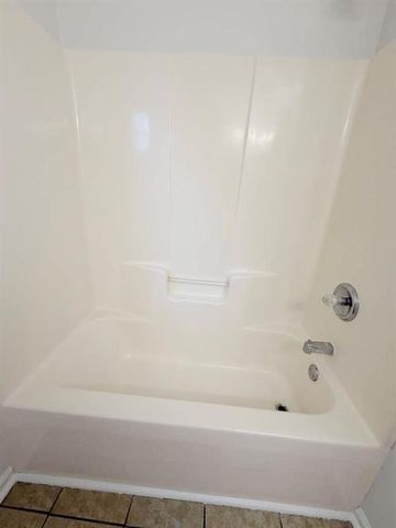 948 Gettysburg Way, Locust Grove, GA 30248