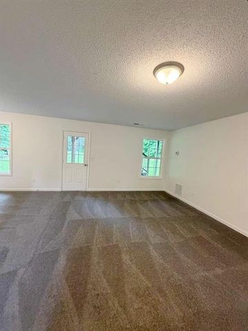 948 Gettysburg Way, Locust Grove, GA 30248
