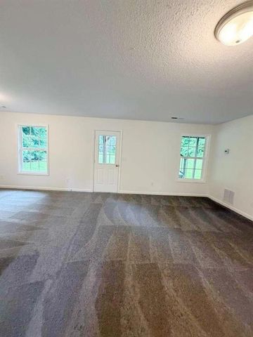 948 Gettysburg Way, Locust Grove, GA 30248
