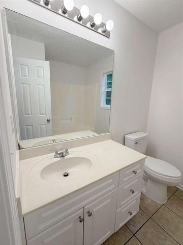 948 Gettysburg Way, Locust Grove, GA 30248