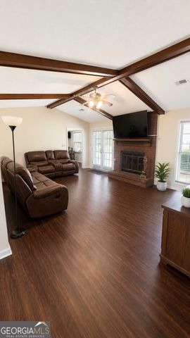 1054 Glass Bridge Road, Lagrange, GA 30240