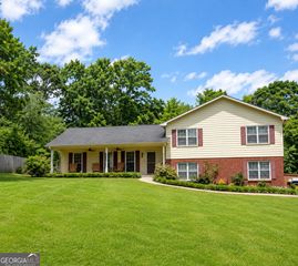 1054 Glass Bridge Road, Lagrange, GA 30240