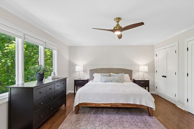 318 E Sunnyside Avenue, Libertyville, IL 60048