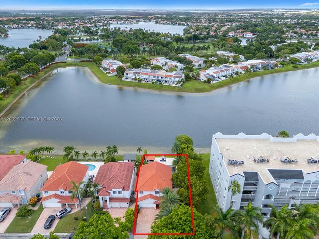 10867 NW 59th St, Doral, FL 33178