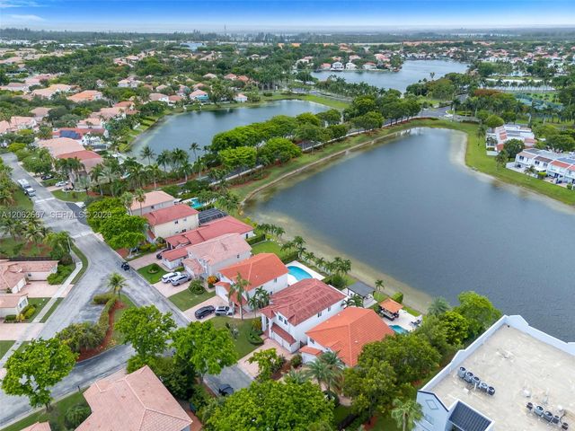10867 NW 59th St, Doral, FL 33178