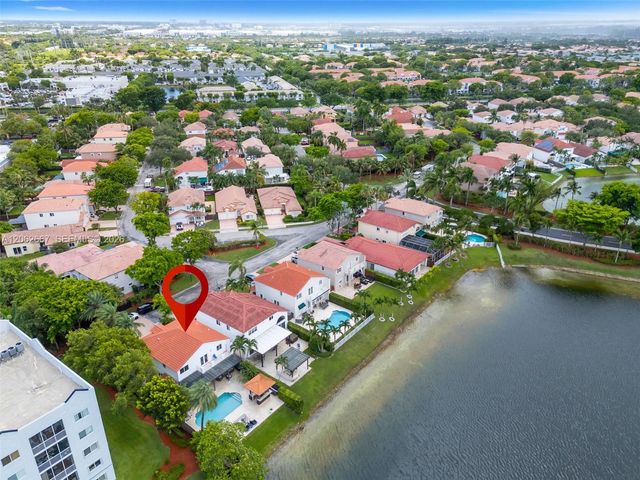 10867 NW 59th St, Doral, FL 33178