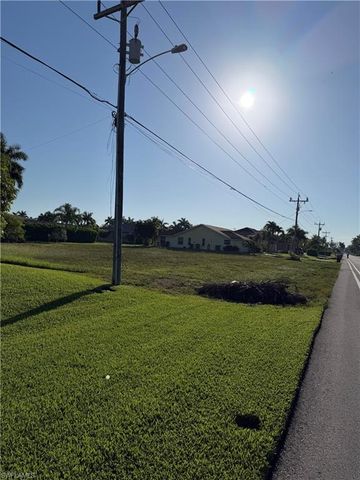 1721 El Dorado PKWY W, Cape Coral, FL 33914