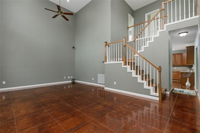 1878 N Lincoln Park Road, Van Alstyne, TX 75495