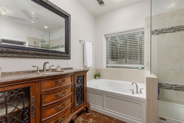 1878 N Lincoln Park Road, Van Alstyne, TX 75495