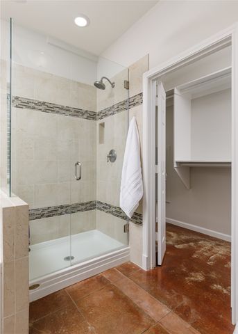 1878 N Lincoln Park Road, Van Alstyne, TX 75495