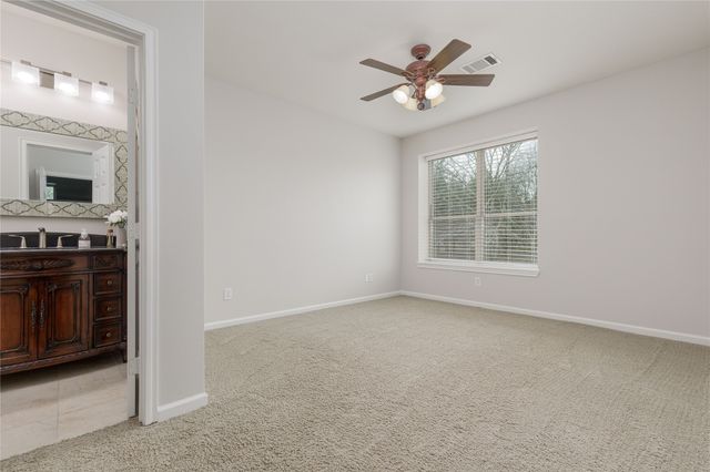 1878 N Lincoln Park Road, Van Alstyne, TX 75495