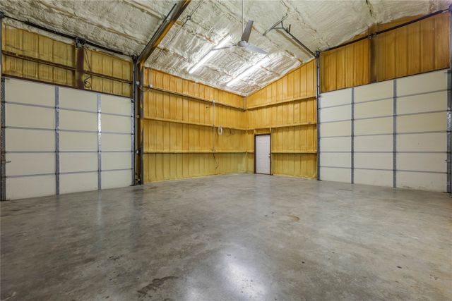 1878 N Lincoln Park Road, Van Alstyne, TX 75495