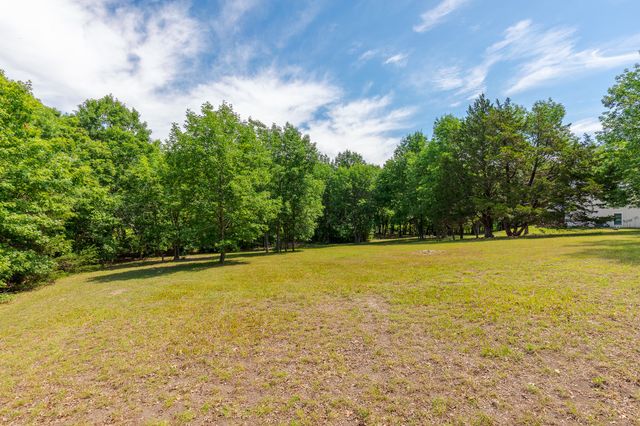1878 N Lincoln Park Road, Van Alstyne, TX 75495