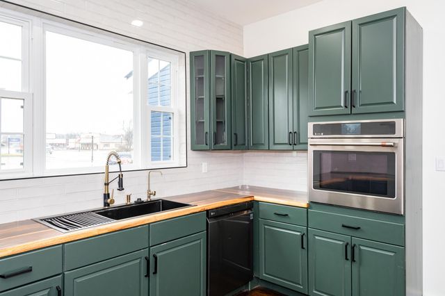 596 Scioto Street, Urbana, OH 43078