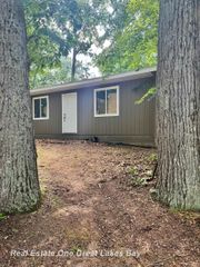 4878 N Flint Road, Sanford, MI 48657