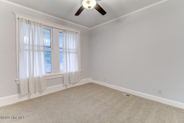 2046 Carolina Beach Road, Wilmington, NC 28401