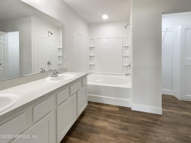 2428 COLD STREAM Lane, Green Cove Springs, FL 32043