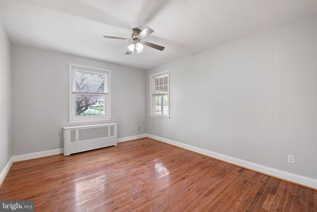 1405 MARSH RD, Talleyville, DE 19803