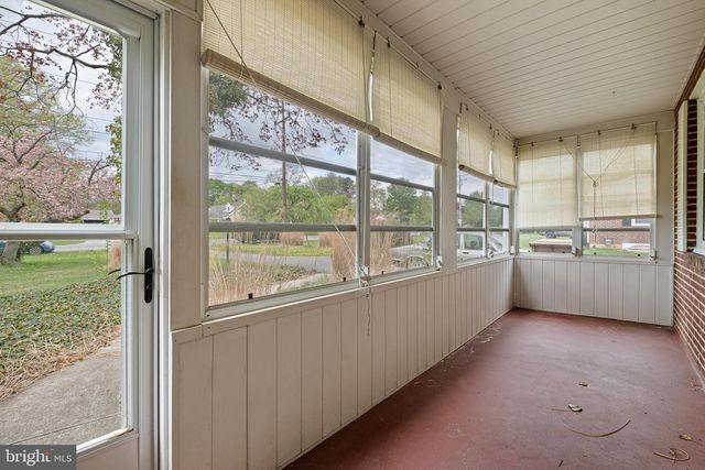 1405 MARSH RD, Talleyville, DE 19803