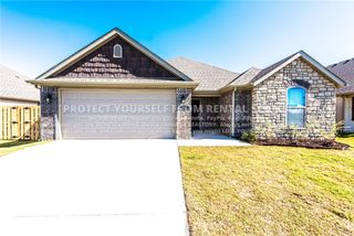 50 N Benchmark Lane, Fayetteville, AR 72704
