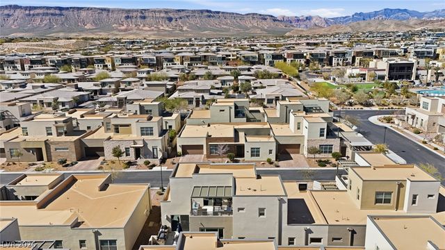 4246 Swift Street, Las Vegas, NV 89135