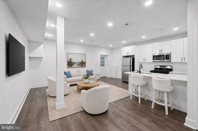 3937 MILITARY RD NW, Washington, DC 20015