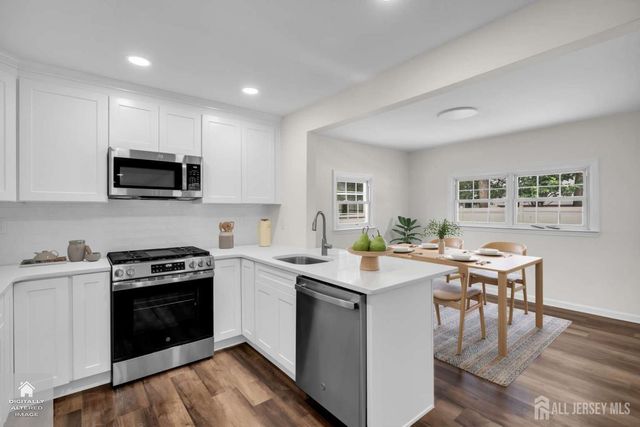 8 Wendy Drive, Old Bridge, NJ 08857
