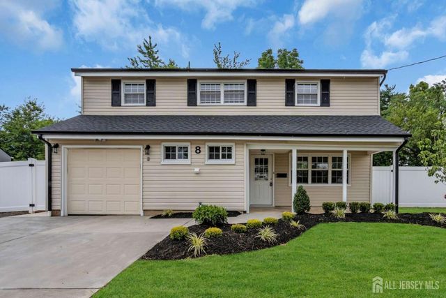 8 Wendy Drive, Old Bridge, NJ 08857