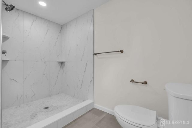 8 Wendy Drive, Old Bridge, NJ 08857
