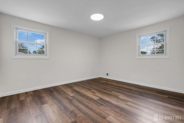 8 Wendy Drive, Old Bridge, NJ 08857