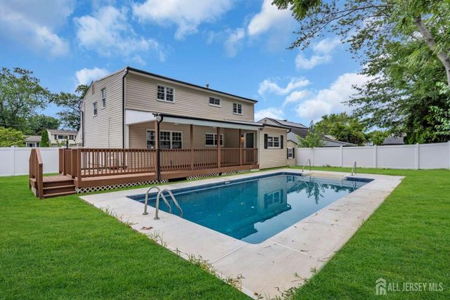 8 Wendy Drive, Old Bridge, NJ 08857