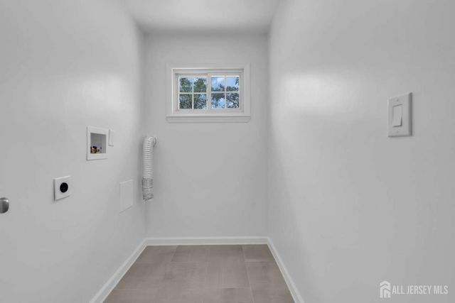8 Wendy Drive, Old Bridge, NJ 08857