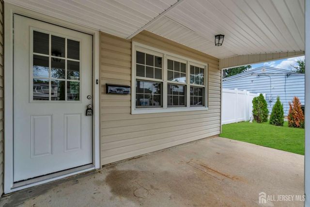8 Wendy Drive, Old Bridge, NJ 08857