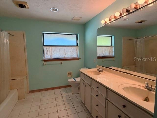 4944 MIDNIGHT LANE, Sarasota, FL 34235