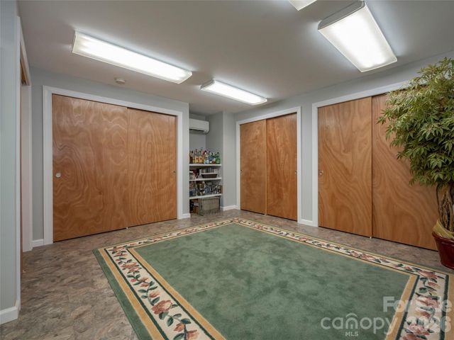 104 Little Cherokee Ridge, Hendersonville, NC 28739