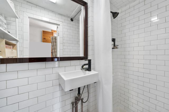 285 3RD ST, Jc, Downtown, NJ 07302