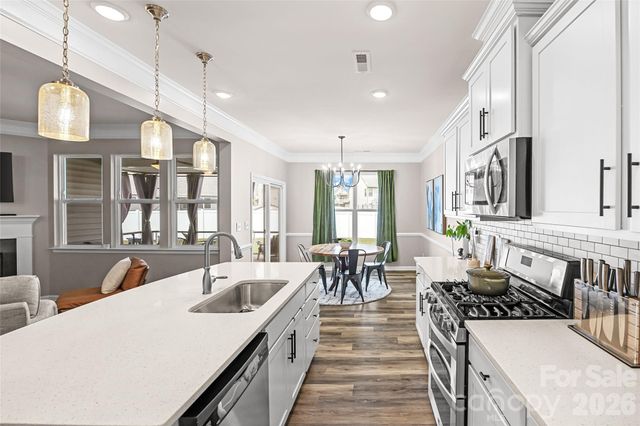 2315 Verde Creek Road, Charlotte, NC 28214