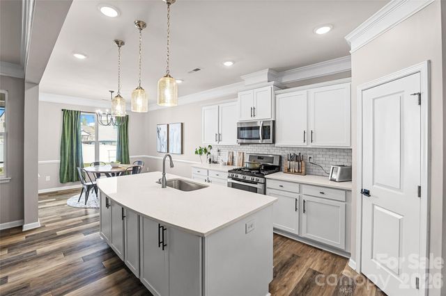 2315 Verde Creek Road, Charlotte, NC 28214