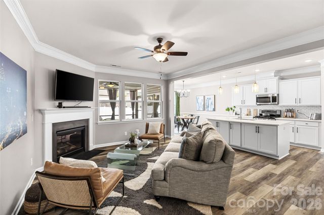 2315 Verde Creek Road, Charlotte, NC 28214