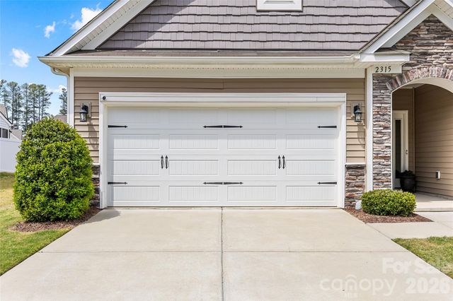 2315 Verde Creek Road, Charlotte, NC 28214